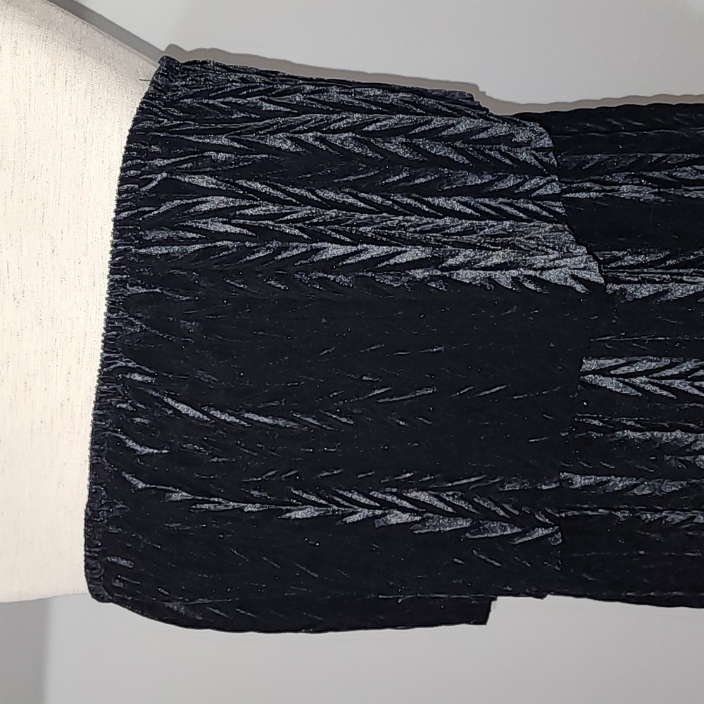 🔔2/$35 NWT Boutique Strapless Velour Black Mini Dress